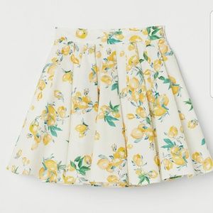 H&M Cotton Circle Skirt (White/Lemons)